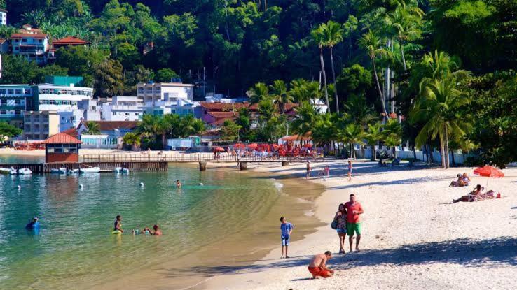 Valenshostel Angra dos Reis Exteriör bild